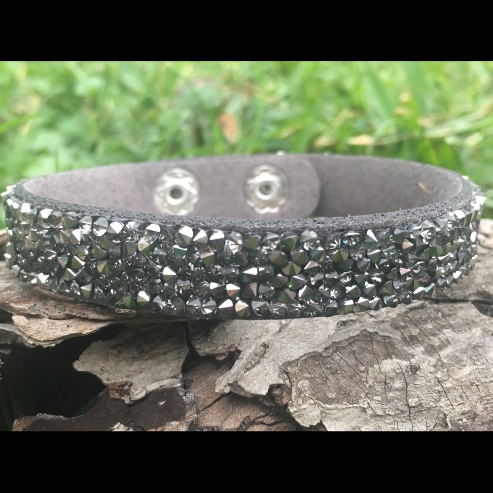 Grey Crystals in Silicone